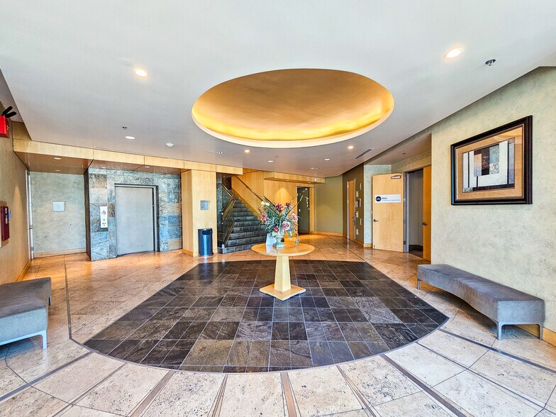 More Photos Of 6301 S McClintock Dr, Tempe Medical For Lease