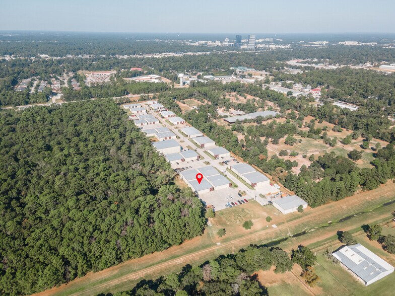 More Photos Of 21265 Blair Rd, Conroe Warehouse For Sale