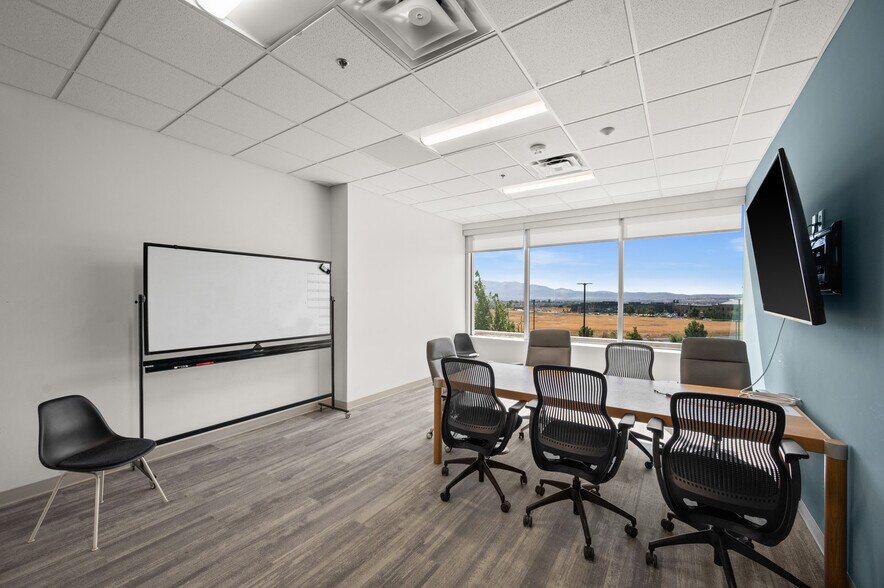 More Photos Of 2000 W Ashton Blvd, Lehi Office For Lease
