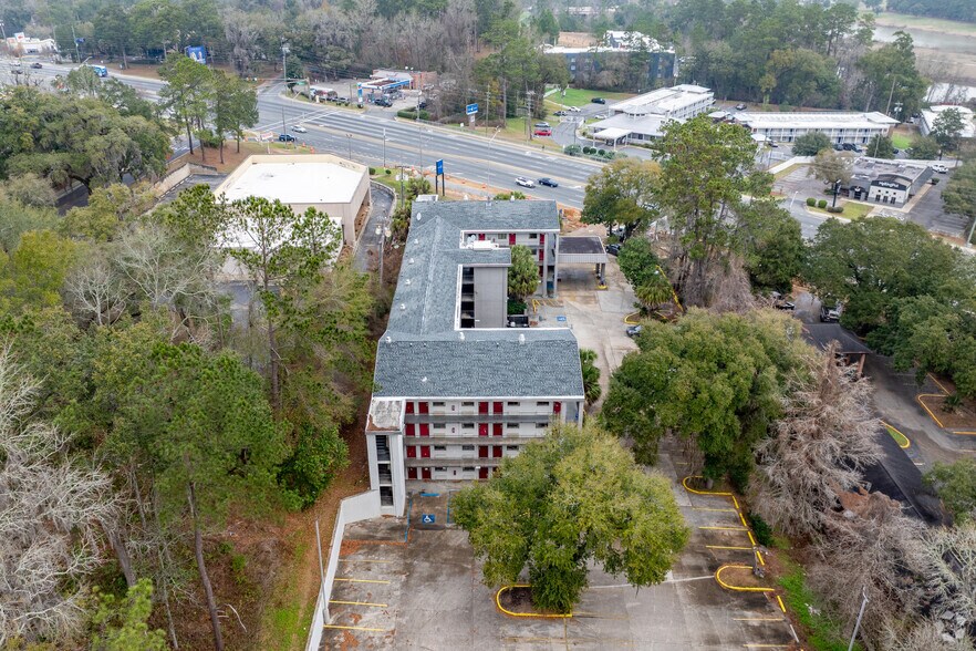 More Photos Of 2738 N Monroe St, Tallahassee Hotel For Sale