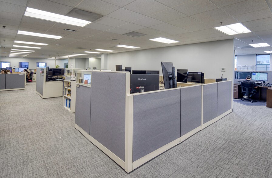 More Photos Of 5101 Florin Perkins Rd, Sacramento Flex For Sale