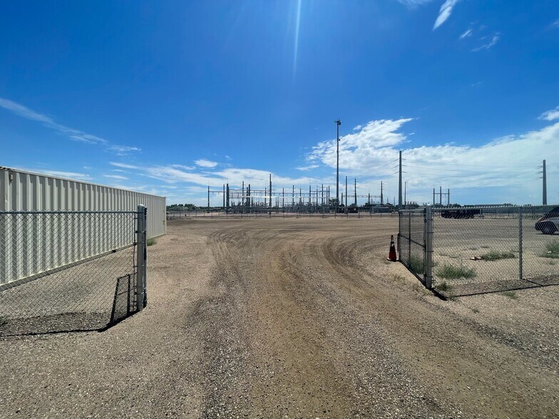 More Photos Of 128 30th St, Greeley Warehouse For Sale