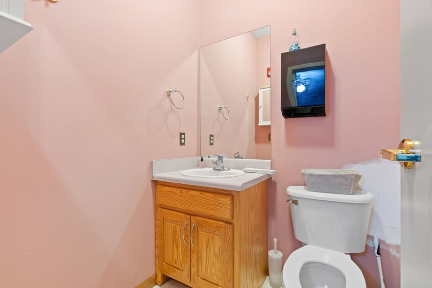 More Photos Of 3057 Walt Stephens Rd, Jonesboro Specialty For Sale