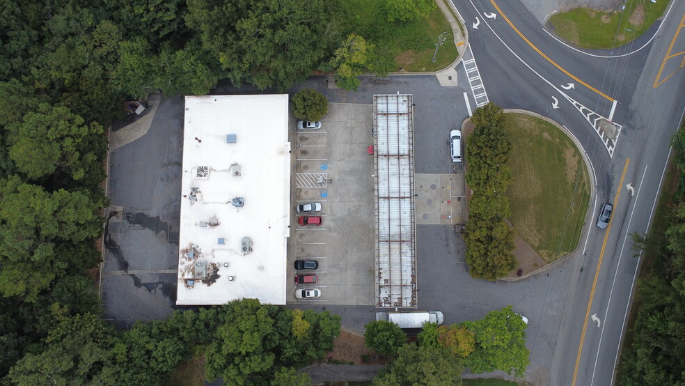 More Photos Of 4116 Lenora Church Rd, Snellville Convenience Store For Lease