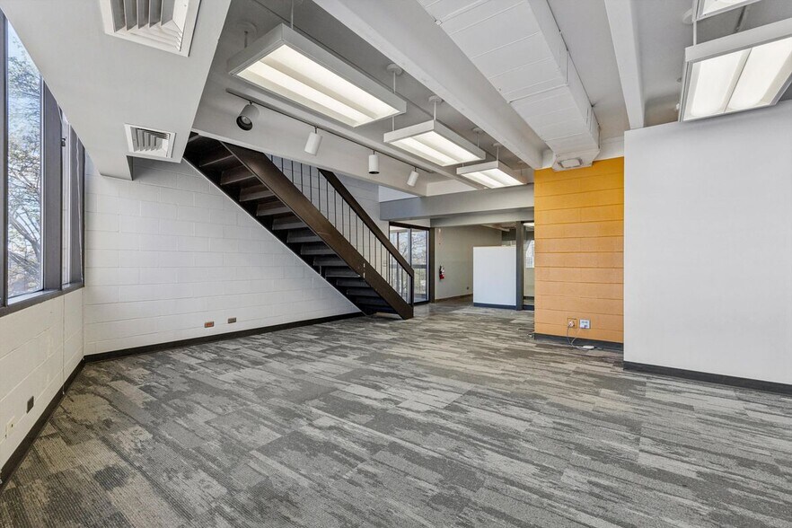 More Photos Of 2420 Alcott St, Denver Office Residential For Sale