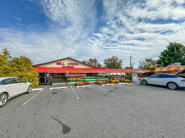 More Photos Of 13685 Ocean Gateway, Wye Mills General Retail For Sale