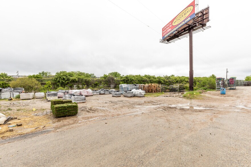 More Photos Of 5925-5926 Old State, Imperial Land For Sale