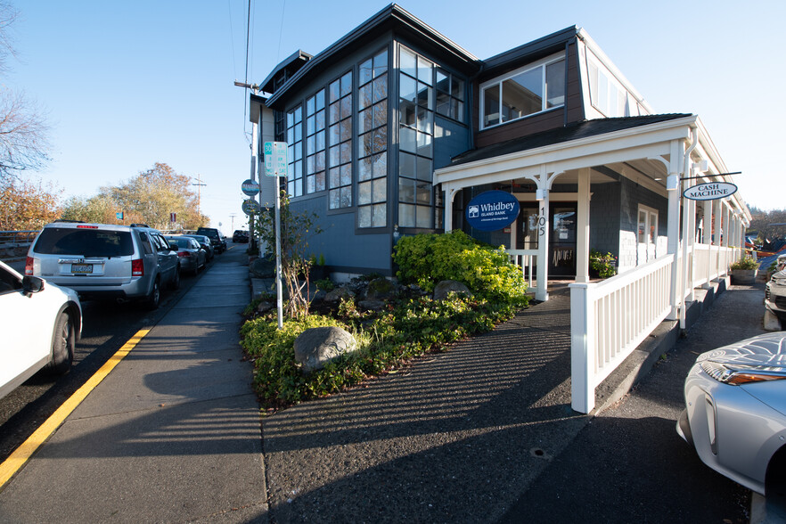 Primary Photo Of 105 1st St, Langley Storefront Retail Residential For Lease