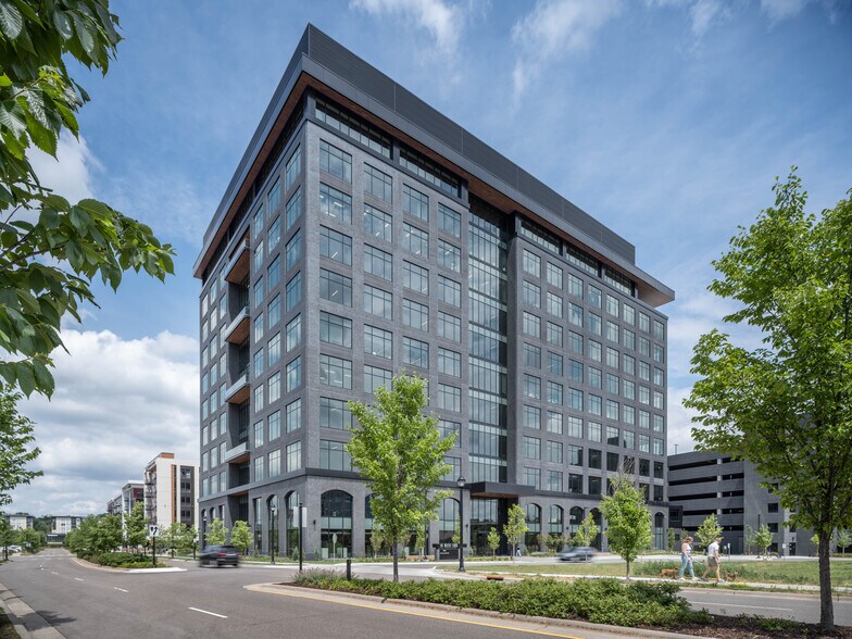 More Photos Of 1601 Utica Ave S, Minneapolis Office For Lease