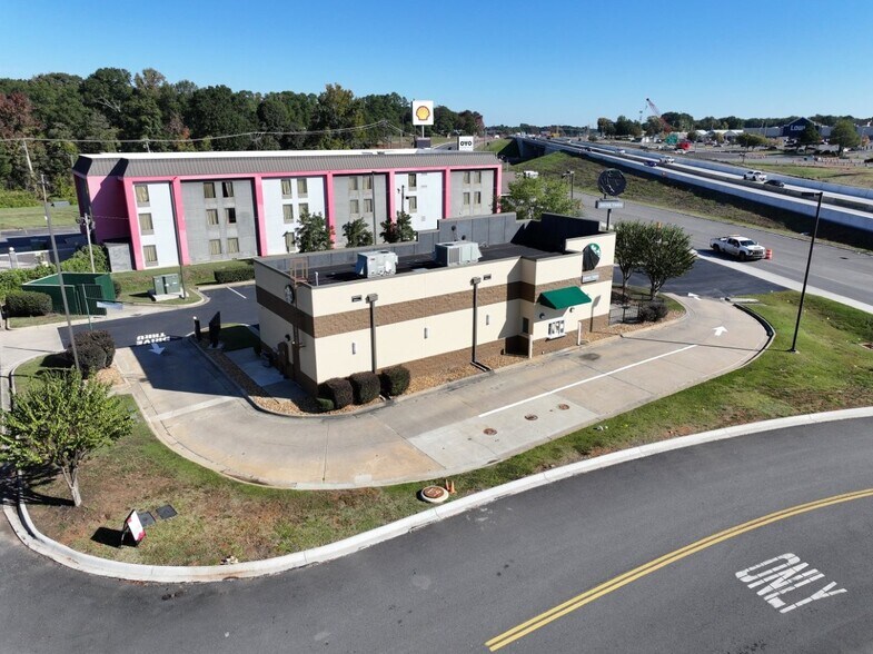 More Photos Of 2090 John Harden Rd, Jacksonville Fast Food For Lease