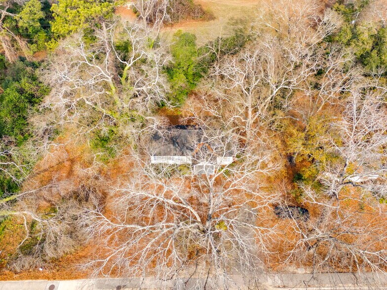 More Photos Of 5601 N Main St, Columbia Office For Sale