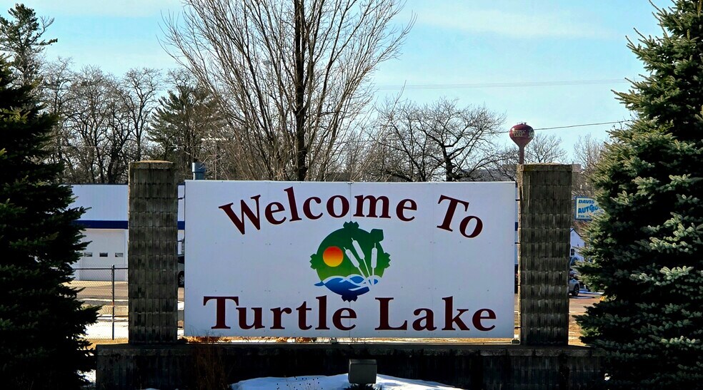 More Photos Of 225 US-8 Hwy, Turtle Lake General Retail For Sale