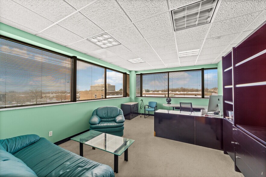 More Photos Of 23330 Commerce Park, Beachwood Office For Sale