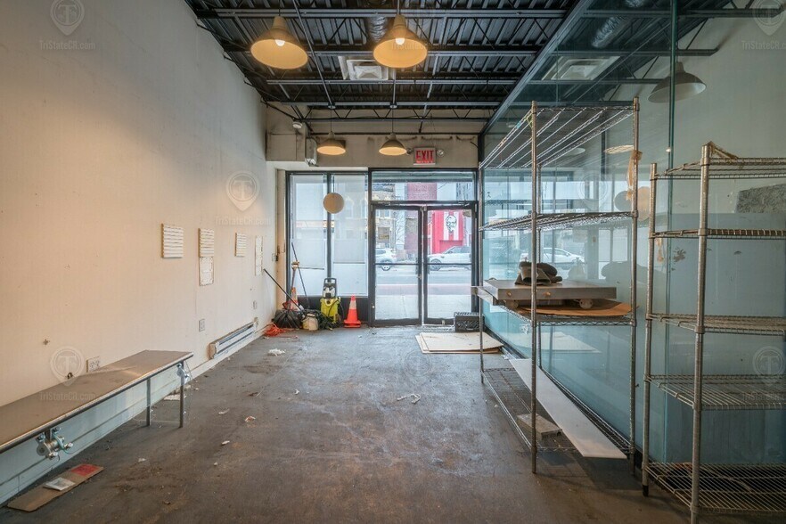 More Photos Of 455-457 Utica Ave, Brooklyn Storefront Retail Office For Lease