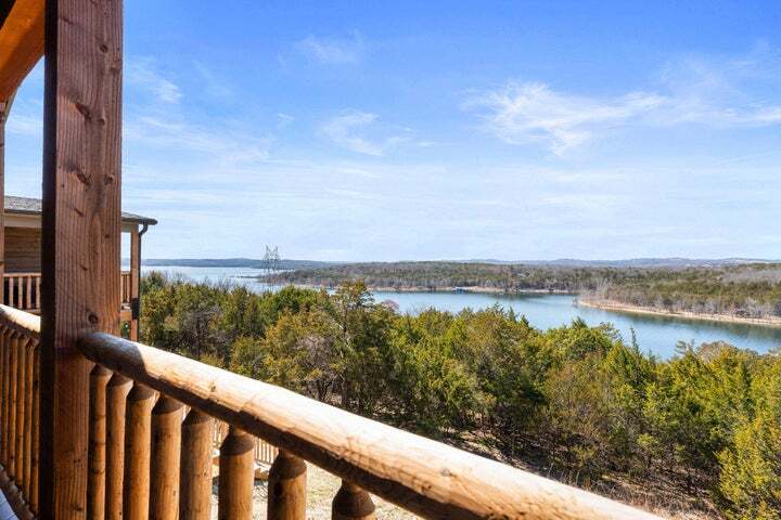 More Photos Of 320 Indian Summer Ln, Branson Flex For Sale