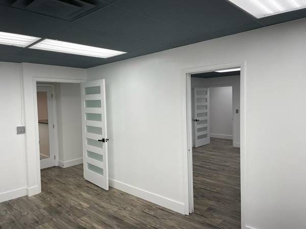 More Photos Of 40 W Crystal Lake St, Orlando Manufacturing For Lease