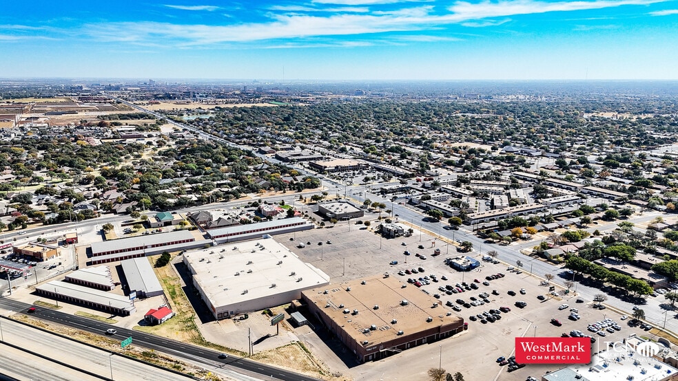 More Photos Of 5402 4th St, Lubbock Unknown For Lease