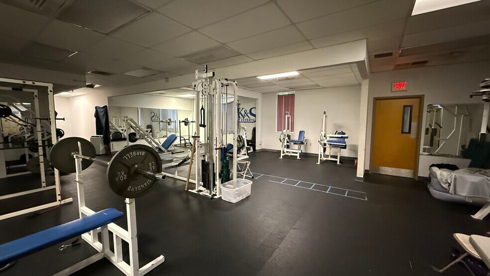 More Photos Of 75 North St, Bloomsbury Office For Lease