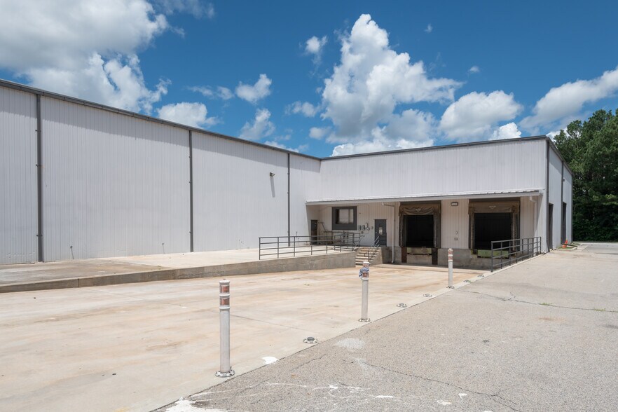 More Photos Of 1157 Battlecreek Rd, Jonesboro Warehouse For Sale