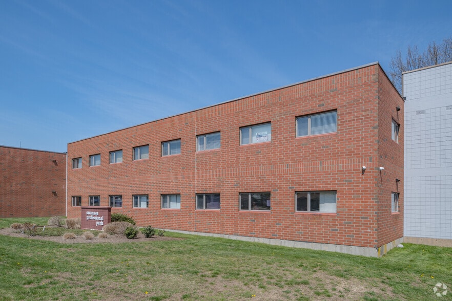 More Photos Of 1010 GAR Hwy, Swansea Office For Sale