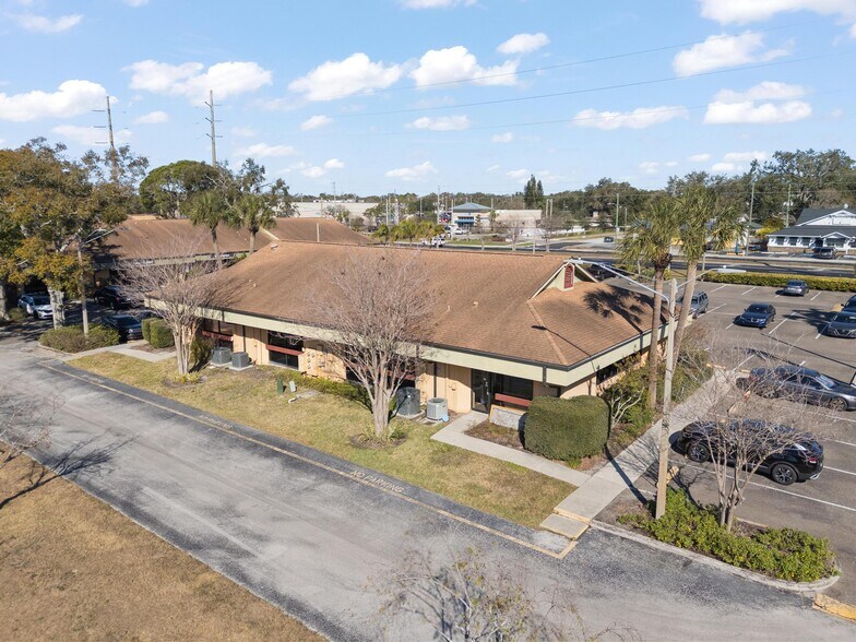 More Photos Of 2339 Sunset Point Rd, Clearwater Medical For Lease