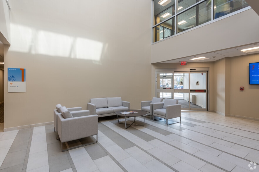 More Photos Of 12 Alfred St, Woburn Unknown For Lease