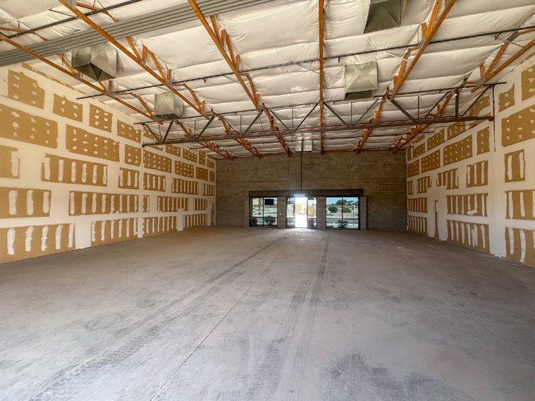 More Photos Of 3151 N Piper Ave, Casa Grande Light Manufacturing For Sale