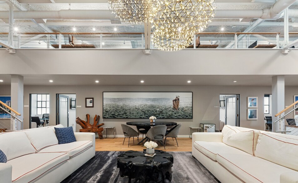 More Photos Of 9247 Alden Dr, Beverly Hills Office For Lease