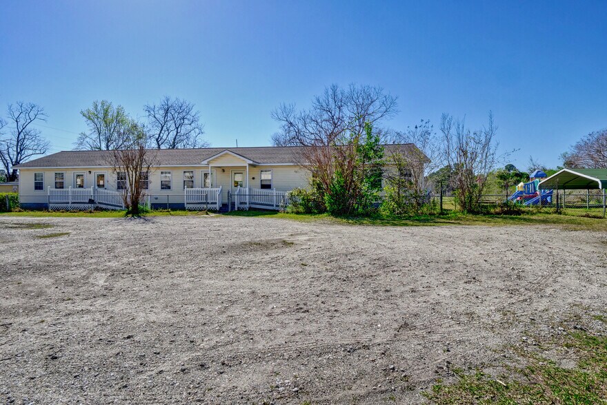 More Photos Of 3101 Princess Place Dr, Wilmington Daycare Center For Sale