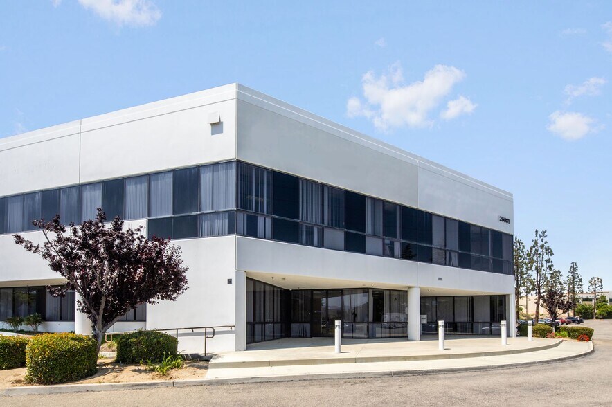 More Photos Of 26081 Avenue Hall, Valencia Industrial For Lease