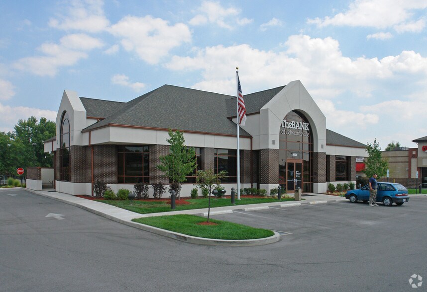 More Photos Of 2004-2100 Troy Rd, Edwardsville Unknown For Lease