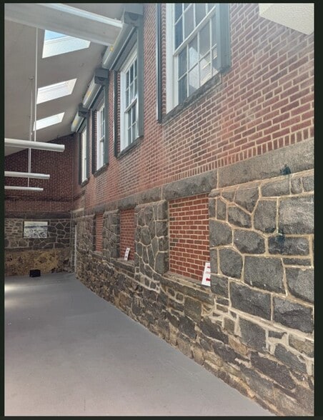 More Photos Of 11 Poplar Ave, Wilmington Lodge Meeting Hall For Lease