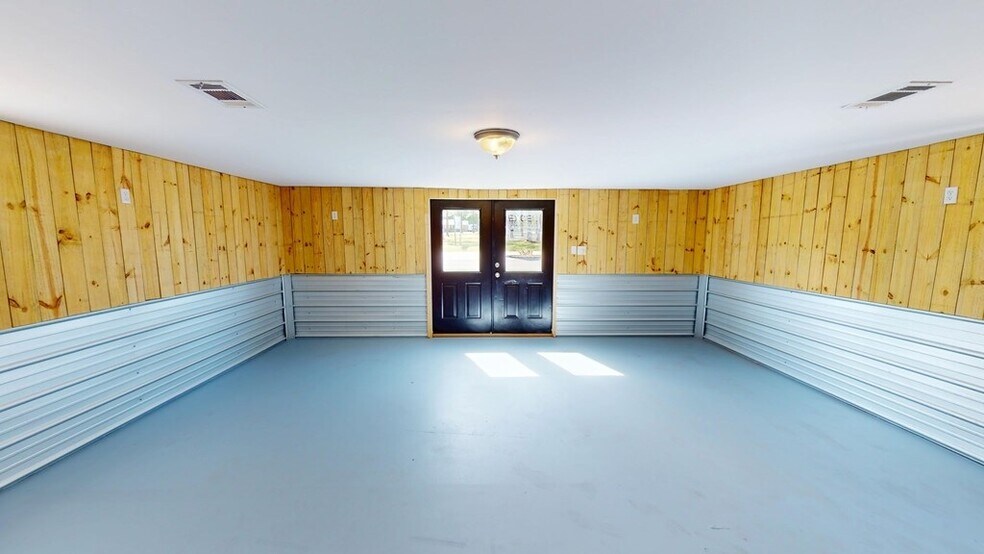 More Photos Of 13828 US Highway 29, Andalusia Flex For Sale