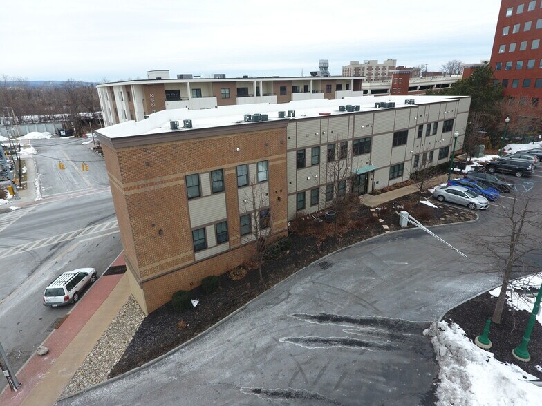 More Photos Of 245 Broadway, Schenectady Apartments For Lease