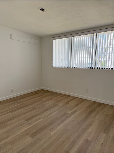 More Photos Of 1633 San Marco Blvd, Jacksonville Office For Lease