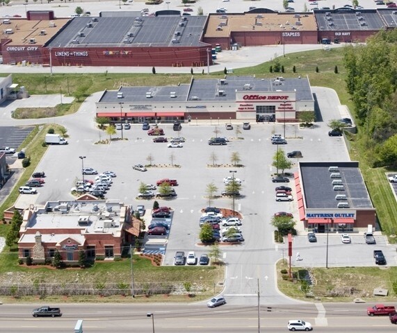 More Photos Of 2271 Gunbarrel Rd, Chattanooga Unknown For Lease