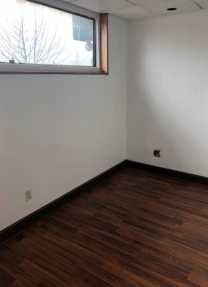 More Photos Of 117 14th St, Brooklyn Manufacturing For Sale