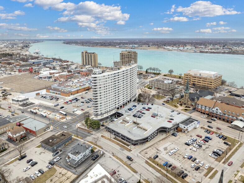 More Photos Of 160 George St, Sarnia Apartments For Lease