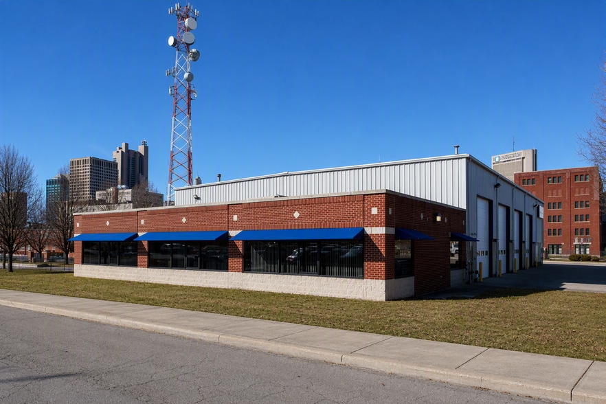 More Photos Of 300 E Naghten St, Columbus Service For Lease