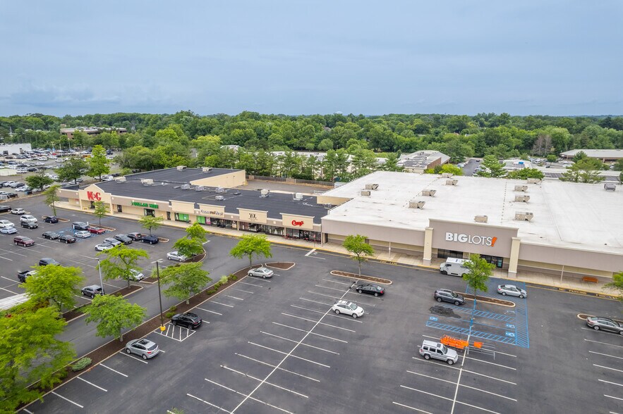 More Photos Of 937-989 Church Rd, Cherry Hill Unknown For Lease