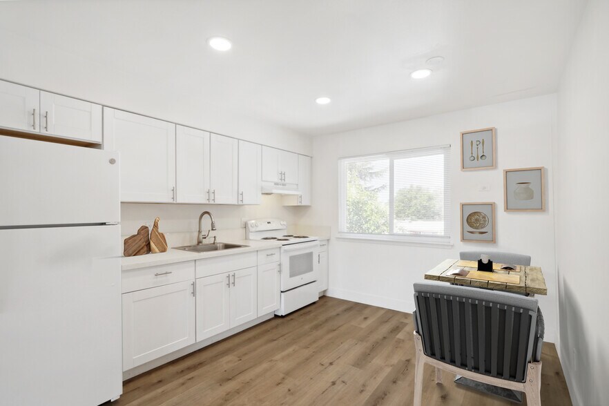 More Photos Of 2933 Eastern Ave, Sacramento Apartments For Sale