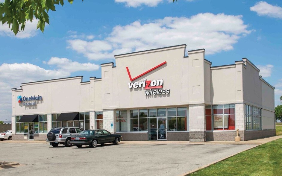 More Photos Of 3422-3564 Court St, Pekin Unknown For Lease