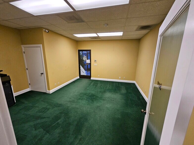 More Photos Of 9029 Soquel Ave, Santa Cruz Medical For Lease