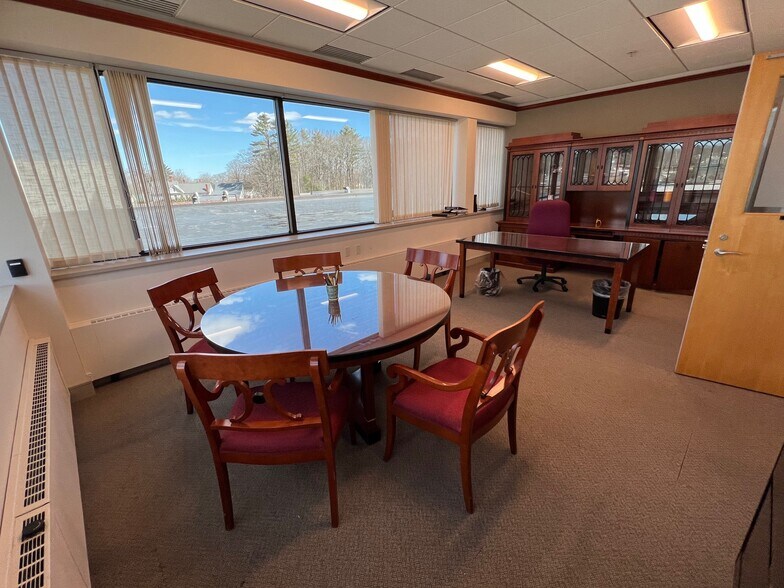 More Photos Of 9 Oak St, Guilford Manufacturing For Sale