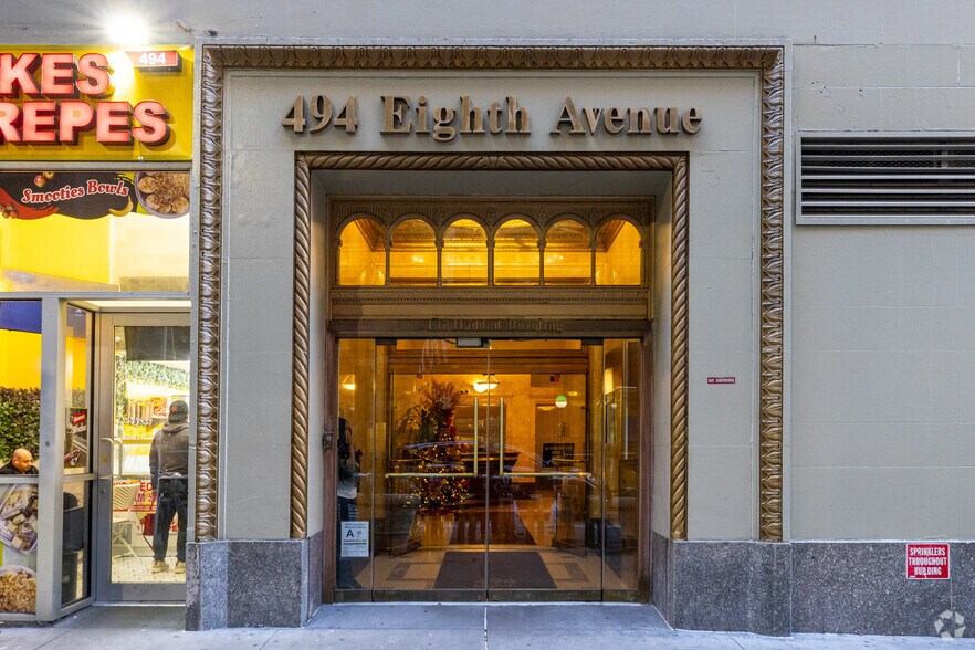 More Photos Of 264 35th St, New York Loft Creative Space For Lease