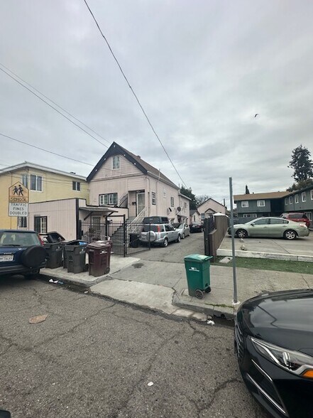 More Photos Of 1430 47th Ave, Oakland Apartments For Sale