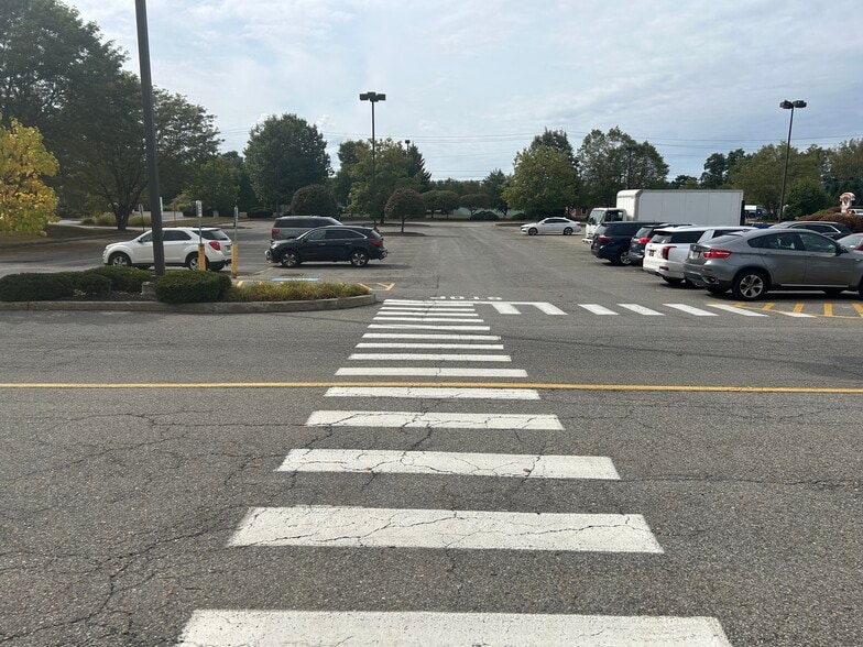 More Photos Of 158 Route 22, Pawling Unknown For Lease