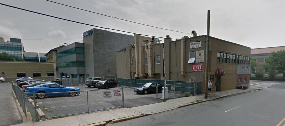 More Photos Of 228-234 Old Country Rd, Mineola Storefront Retail Office For Sale