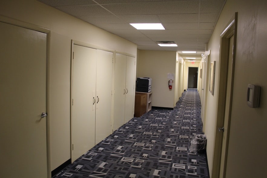 More Photos Of 1329-1331 Wyoming Ave, Scranton Office For Lease