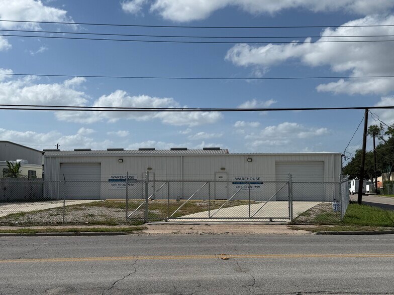 More Photos Of 6229 Dixie Dr, Houston Warehouse For Sale